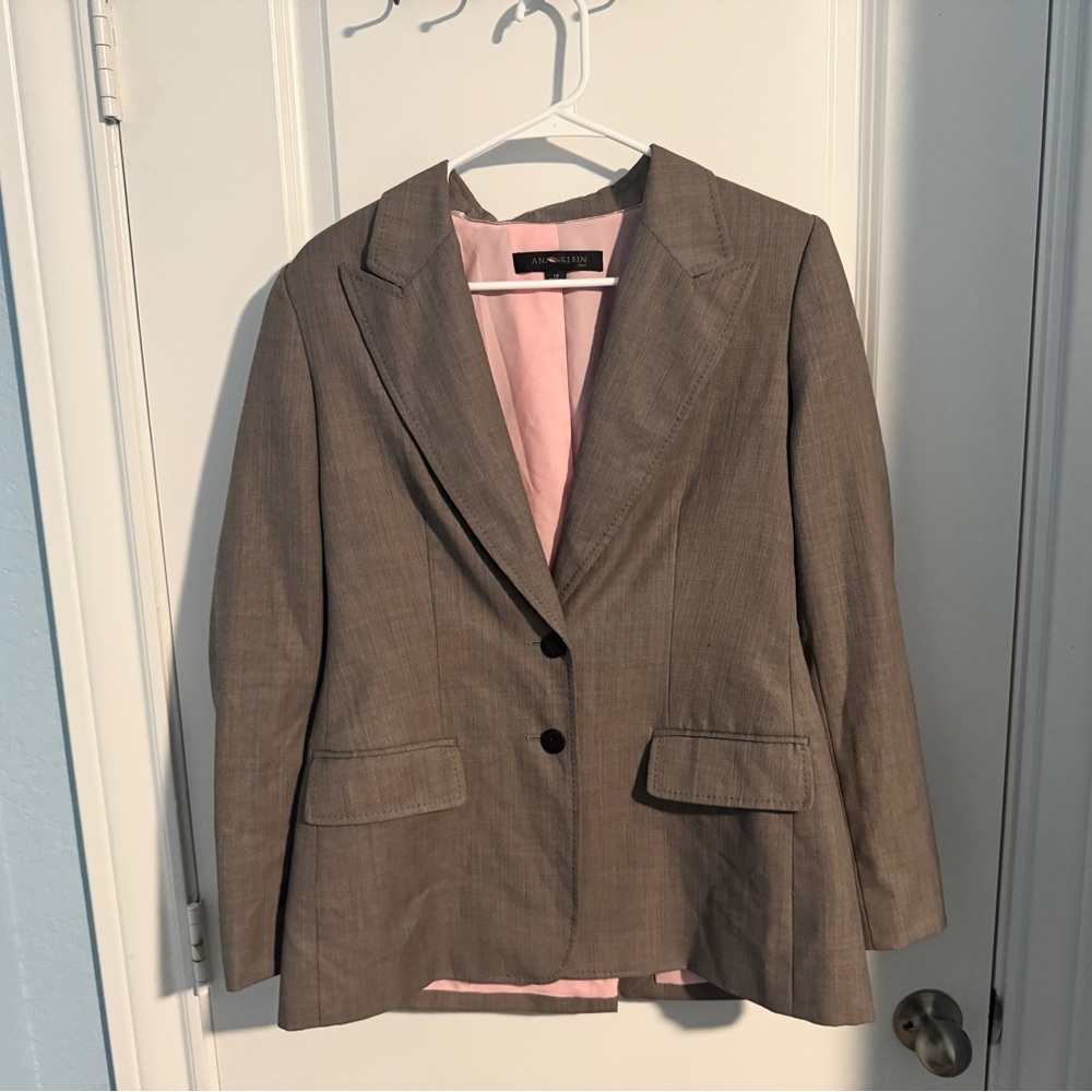 Anne Klein Women's Brown Blazer / Suite Jacket Size 10